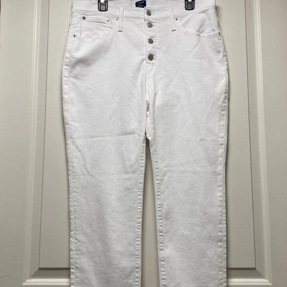 NWT J CREW Essential Straight Jean Sz 31P
