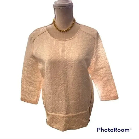 Jcrew Size 4 Ivory/‎ Cream crew neck , featuring 2 Gold Zippers on sides