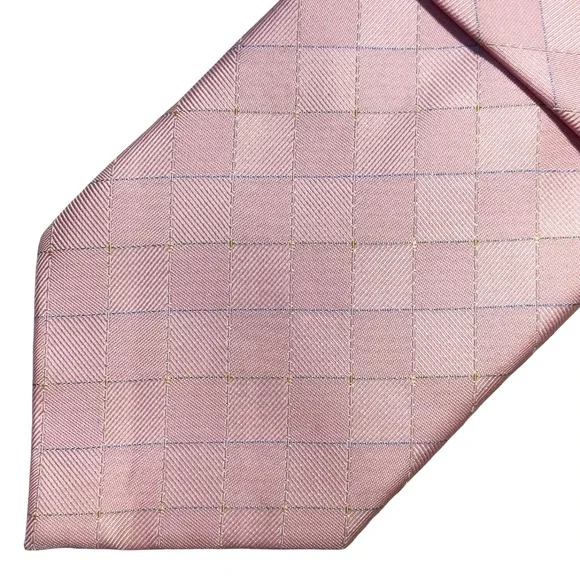 BURBERRY London Men's Checkered Neck Tie • 100% Silk •‎ two-tone pink