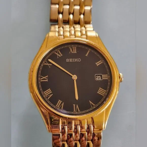 Seiko Gold Roman‎ Numeral 7N39-8000 Watch Quiet Luxury