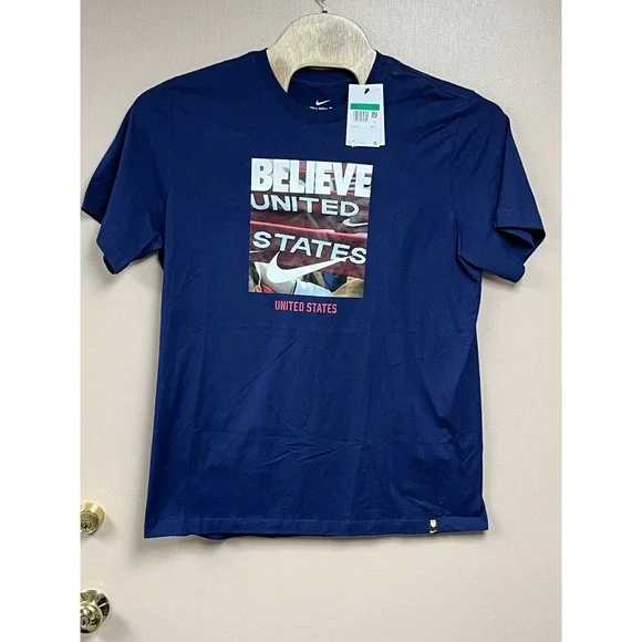 NIKE USA NATIONAL SOCCER MENS LOGO T SHIRT XL NWT NAVY BELIEVE UNITED STATES NWT