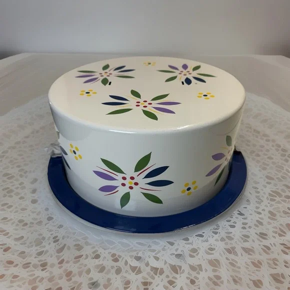 Temptations Old World Confetti Covered Cake Carrier Metal Lid Locks 11