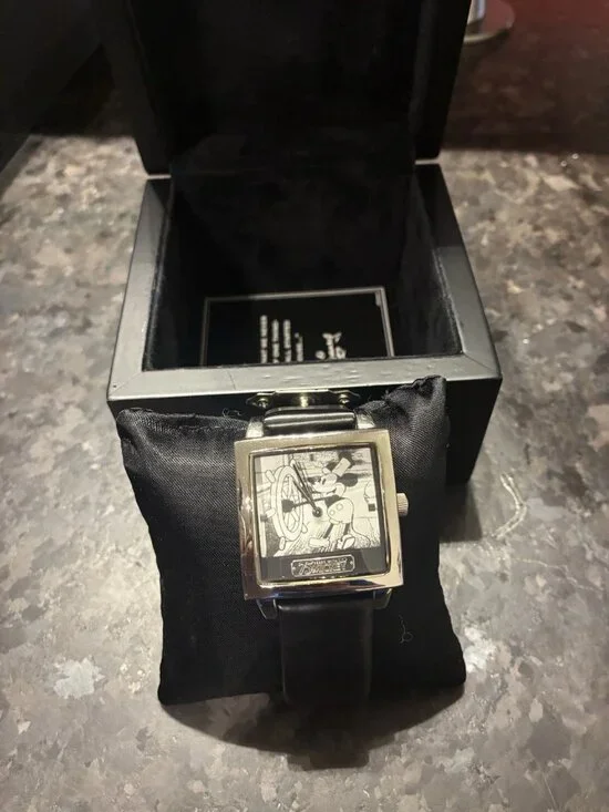 STEAMBOAT WILLIE WATCH - 75 years WITH Mickey Mouse mint in box