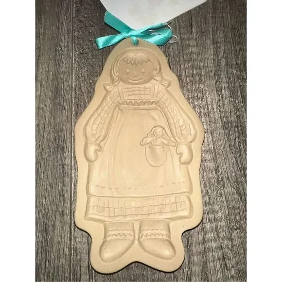 Raggedy Ann 1985 Cookie Mold Brown Bag Cookie Art Hill Design Vintage
