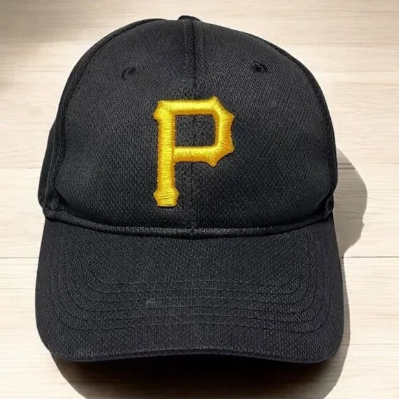 Pittsburgh Pirates Baseball Hat Youth Black Adjustable MLB‎ logo on the side