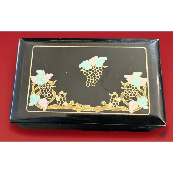 South Dakota Gold Co Lacquer Jewelry Box w Mirror Black Hills Small Grape Design