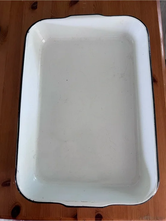 Enamelware Lasagna Baking Pan