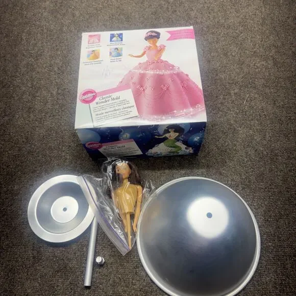 Wilton Classic Wonder Mold Doll Cake