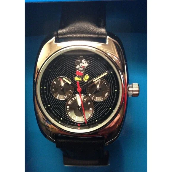 Disney Store Mickey Mouse Full Character‎ Watch Black Face Day Date Analog NOS