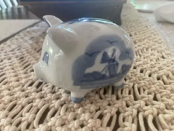 pig bank blue delft