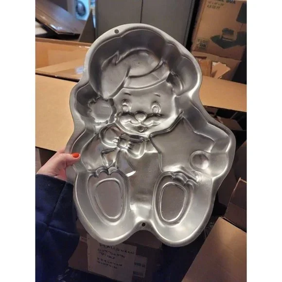 Vintage 1998 Wilton Bear-Y Christmas Cake‎ Pan 2105-3314 Santa Star Bear