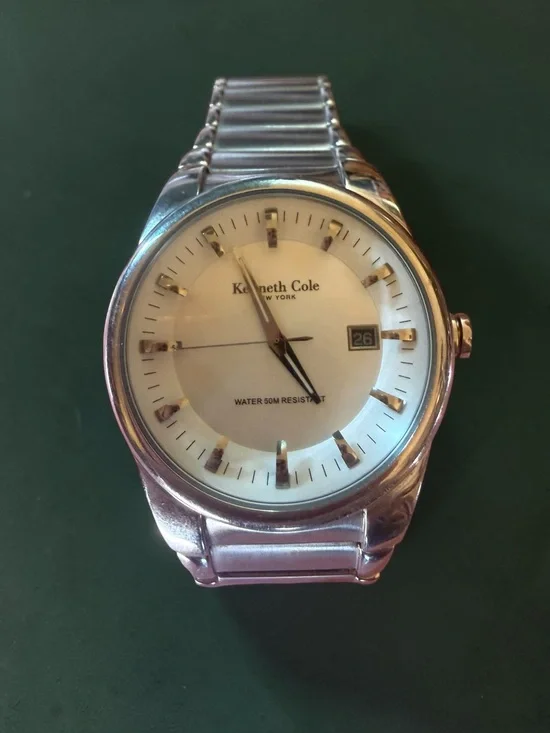 Kenneth Cole New York Men’s Watch Silver Dial Date 50M Full Bracelet Like New