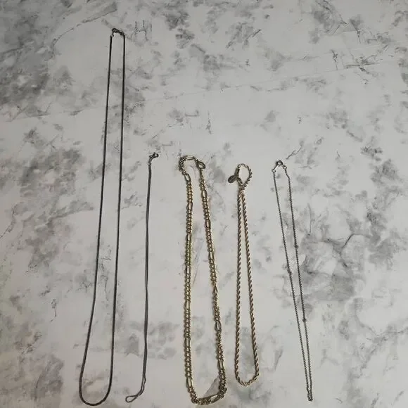 ‎Vintage Necklace Chains Bundle