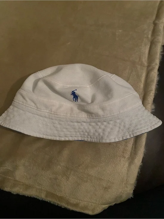 Reversible Polo Bucket hat
