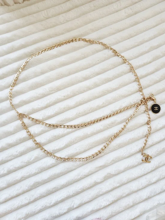 FASHION Faux-Chane! Gold Chain Belt with CC Charm