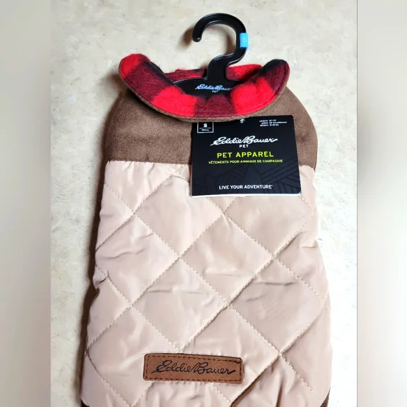 Eddie Bauer size small quilted fleece lined dog coat very cute