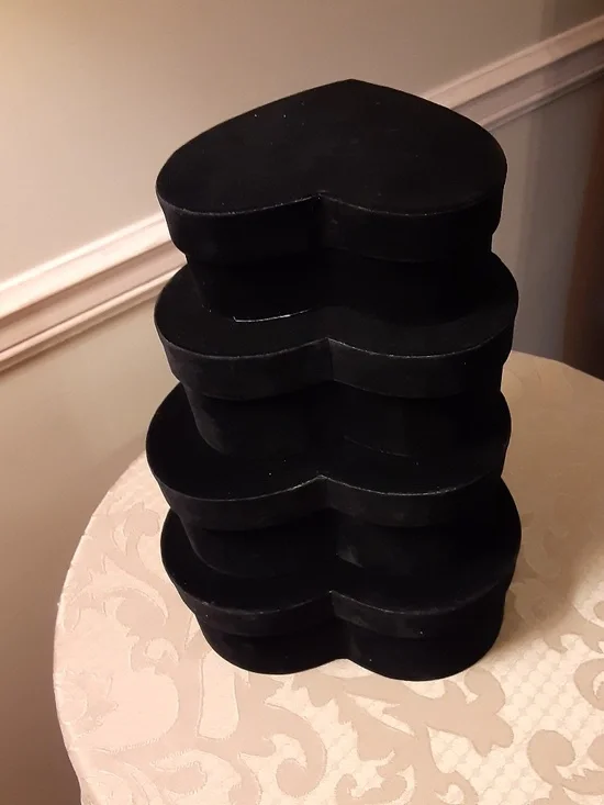 Black Velvet Heart Shaped Nesting Box Set