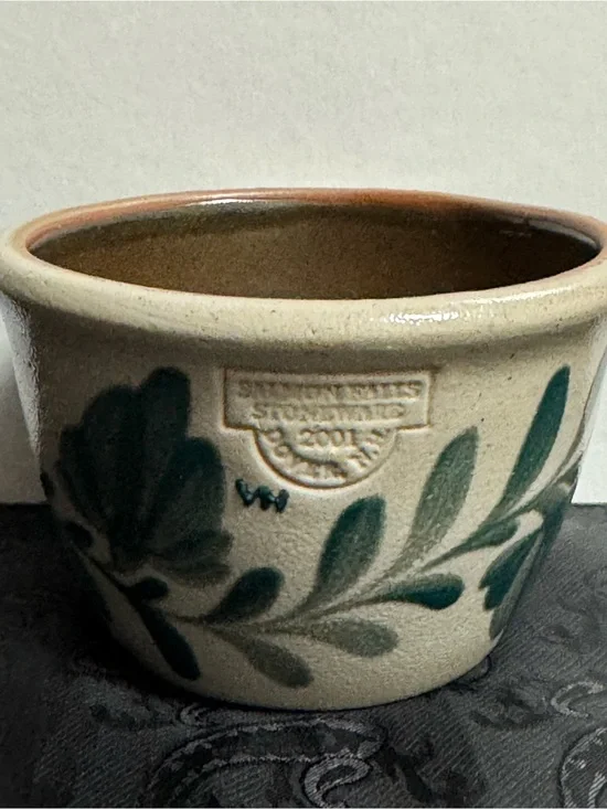 Salmon Falls Pottery 2001 Pennsylvania Green Custard Cup