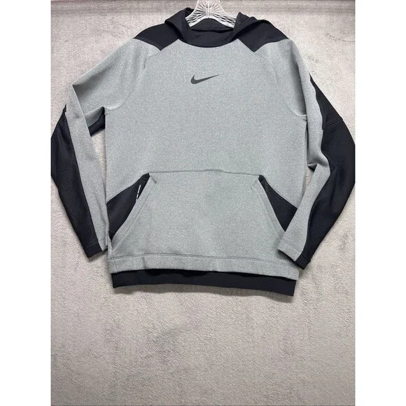 Nike Pro Dri-FIT Hoodie Mens M Gray Training Pullover Sweatshirt BV5572-071