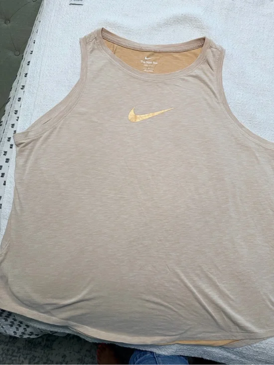 Nike Men’s Beige Tank Top with Gold Swoosh
