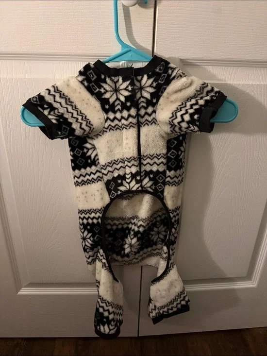 LUVGEAR Dog Fleece Snowsuit Pajamas Large Fair Isle Snowflake Black Cream