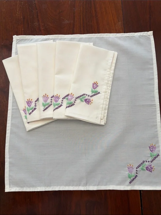 Vintage Hand Embroidered Linen Napkins Set of 6 Floral