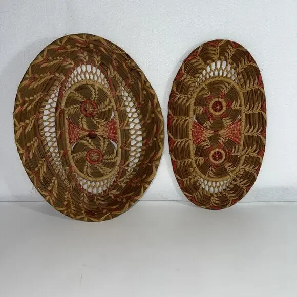 Handmade Native American Pine Needle Basket & Trivet Set‎ - Pink Stitch
