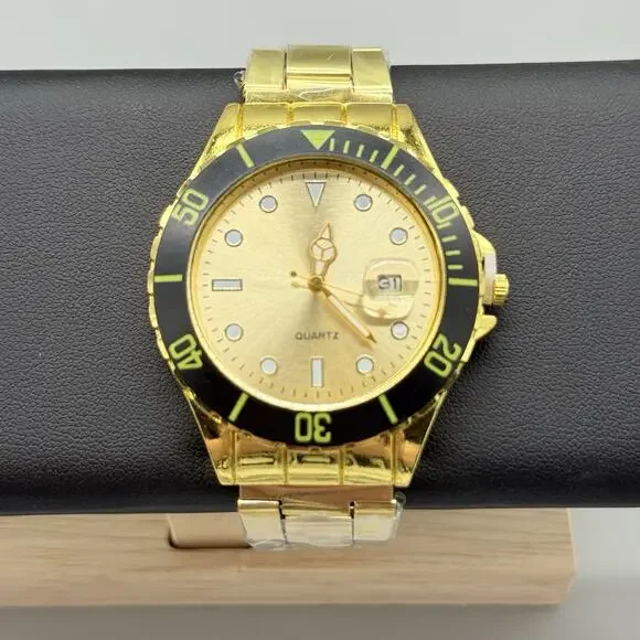 Men's Gold Dial Quartz Watch Stainless Steel Submariner Style Sports Wristwatch