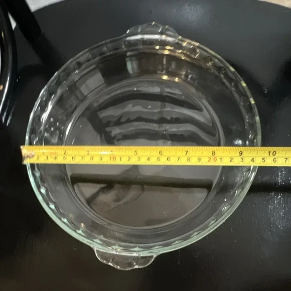 PYREX Clear Glass Pie Dish 9 Inch Round with Handles Pie Plate Bakeware