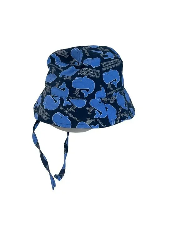 I Play Whale Print Bucket Hat‎ Baby Size Blue Chin Strap