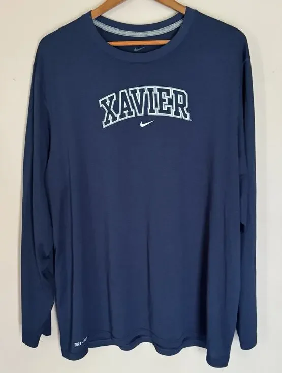 Nike Dri-Fit Men’s 2XL Xavier Musketeers Blue Long Sleeve Shirt