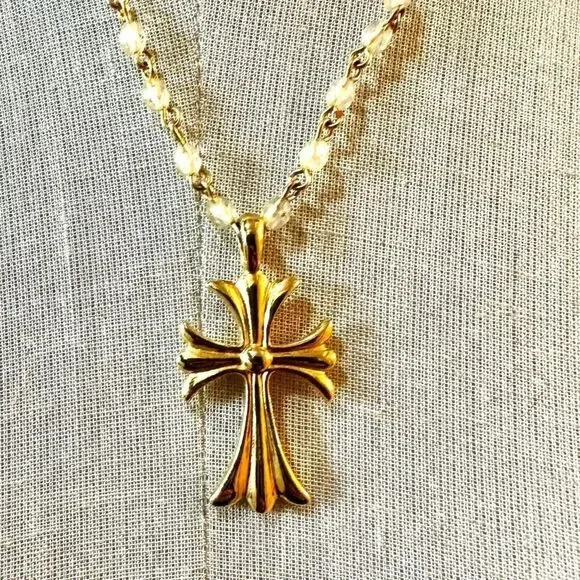 Worthington beaded  gold tone cross necklace