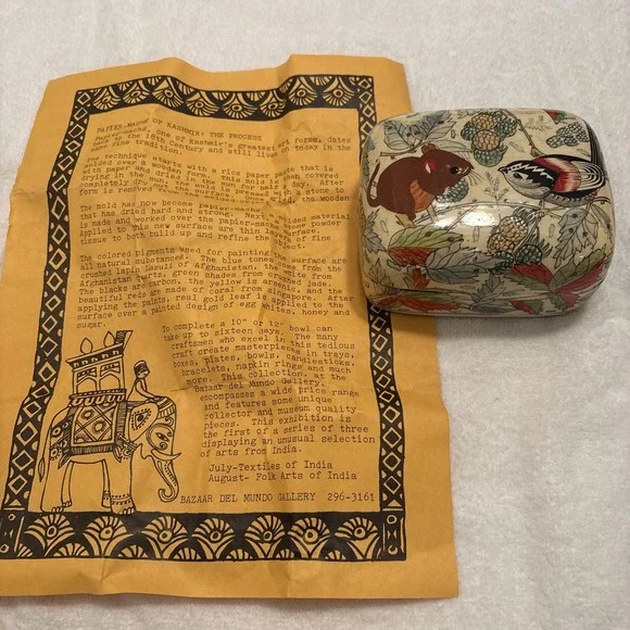 VTG 1979 Handmade In Kashmir Trinket Paper Mache Box Hand Painted W/paperwork