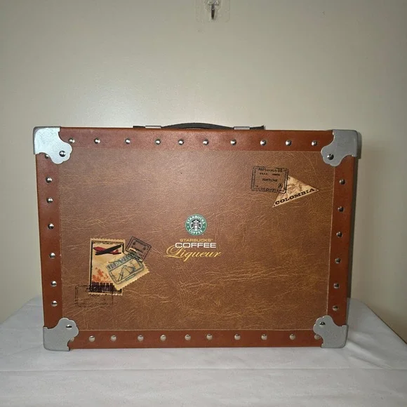 Rare Vtg Starbucks‎ Coffee Liqueur Promotional Style Steamer Trunk Display Case