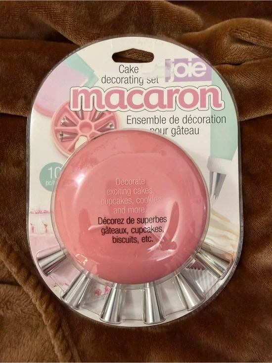 Joie Pink Macaron Cake Piping Set