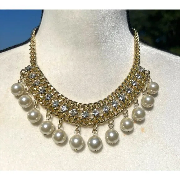 Gold-tone Crystal Statement Necklace -- 18