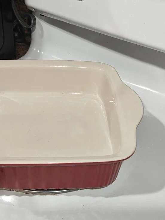 Ceramic Baking Dish - Stylish Oven-Ready Casserole