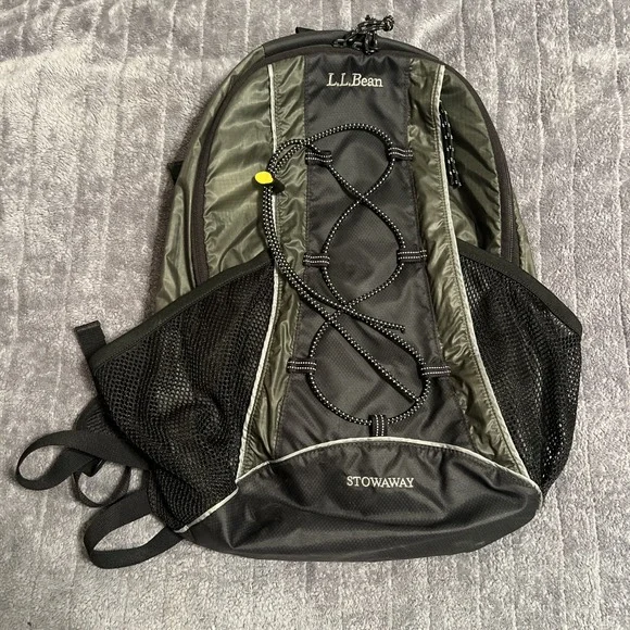 LL Bean Stowaway Backpack Daypack 20L Black Hiking Travel Packable 0DRY3