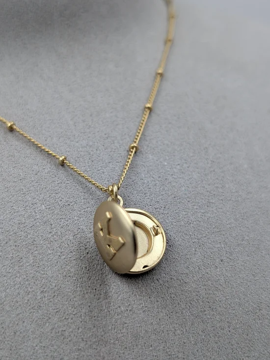 Spartina 449 Initial K Mini Round Locket Necklace Gold | M170