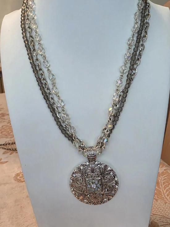 Silver-Tone Filigree Pendant Necklace with Clear Beads