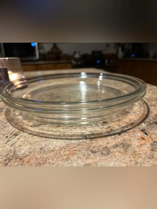 Pyrex TRADE MARK #211 Clear Rimmed 11” Pie Dish (Set of 2) 1.50” deep 11.25” W.