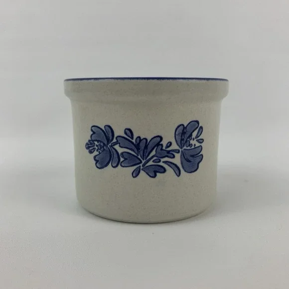 Pfaltzgraff Yorktowne Miniature Crock Ramekin Custard Cup 920 Vintage