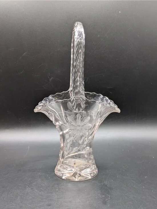 Vintage Duncan Miller Cornflower Clear Cut Etched Glass Bride's Basket Vase 9