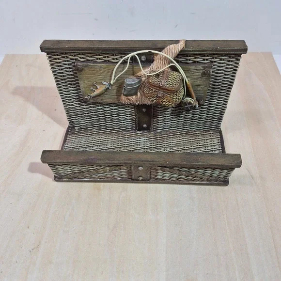 Rustic Fishing Creel Letter Holder Resin‎ Desk Organizer Cabin Decor Fly Fishing