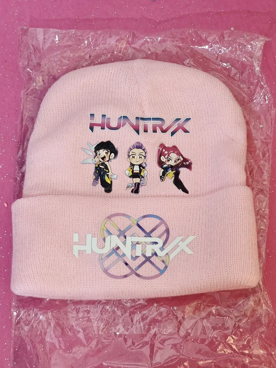 Unisex Kids KPop Demon Hunters Huntrix Girls Pink Winter Beanie Hat-One Size Fit