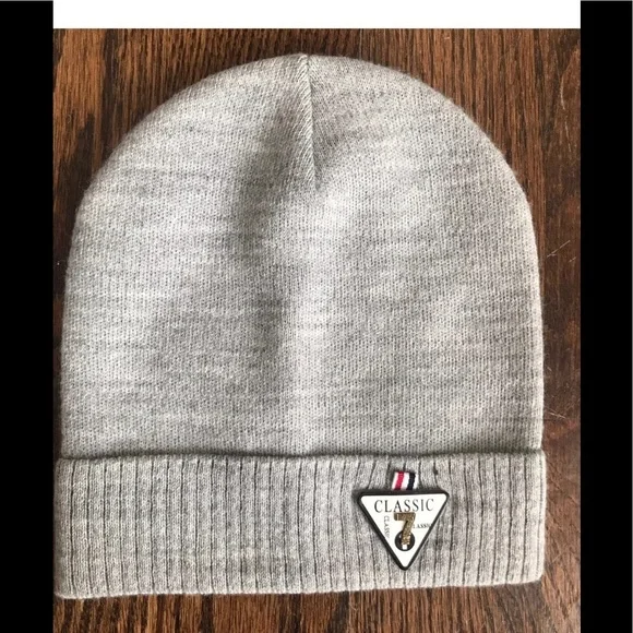 Beanie boys sz 52 cm 4-8 years old Classic brand Wool/ Cotton new