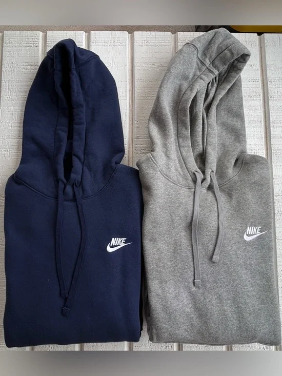 Nike Sportswear Men’s Set of 2 Club Fleece Hoodies Navy/Grey Size Medium