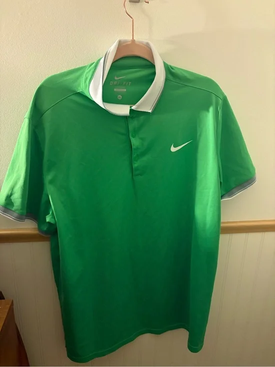 Nike Dri-FIT Men’s XL Green White Trim Performance Golf Tennis Polo Shirt