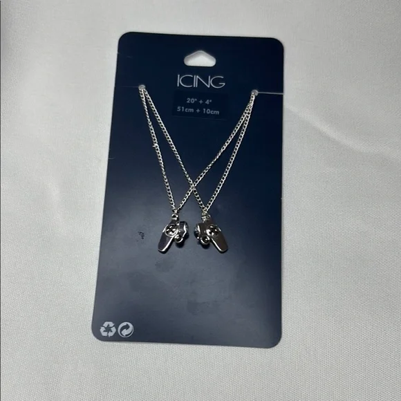 ICING Silver Game Control Necklace Set