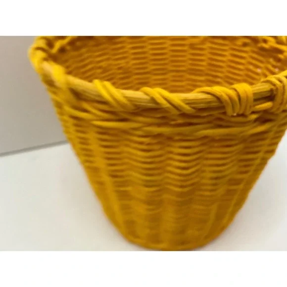 Yellow Wicker Basket Woven‎ Small Round Storage Boho Decor 6.5 Inch